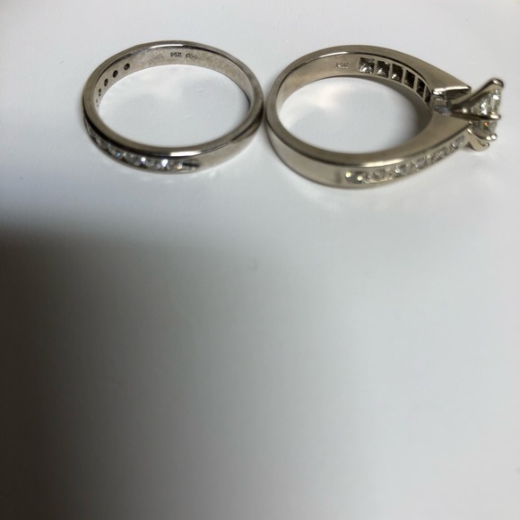 Marquis Diamond Ring - Picture 4 of 15